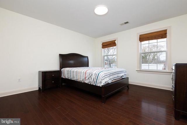 215 N VAN BUREN ST, Rockville, MD 20850