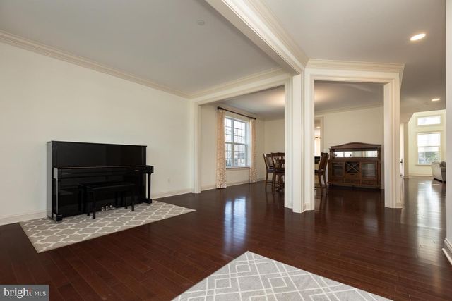 215 N VAN BUREN ST, Rockville, MD 20850