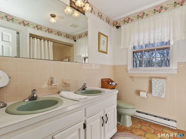 16 Timber Springs Road, New Fairfield, CT 06812