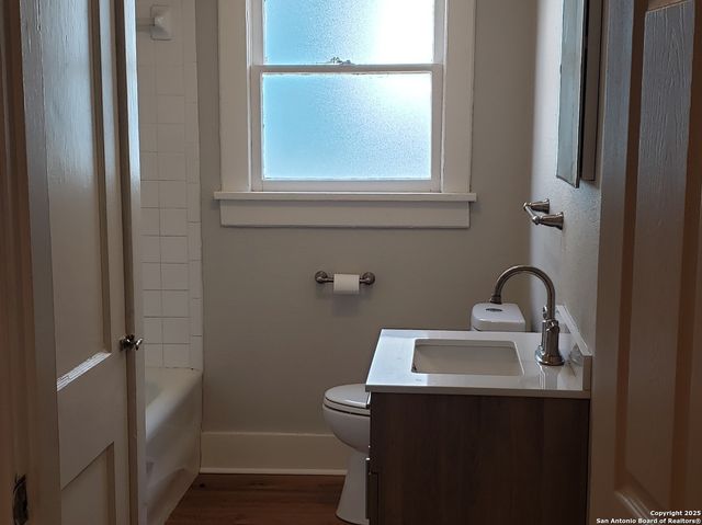 1406 HICKS AVE, San Antonio, TX 78210