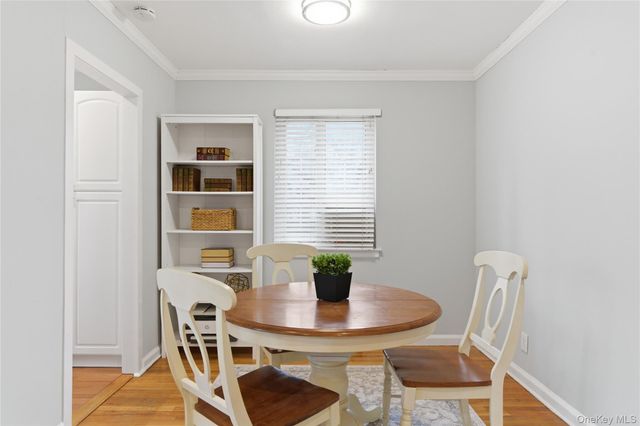 22 Nathan Hale Drive 80A, Huntington, NY 11743