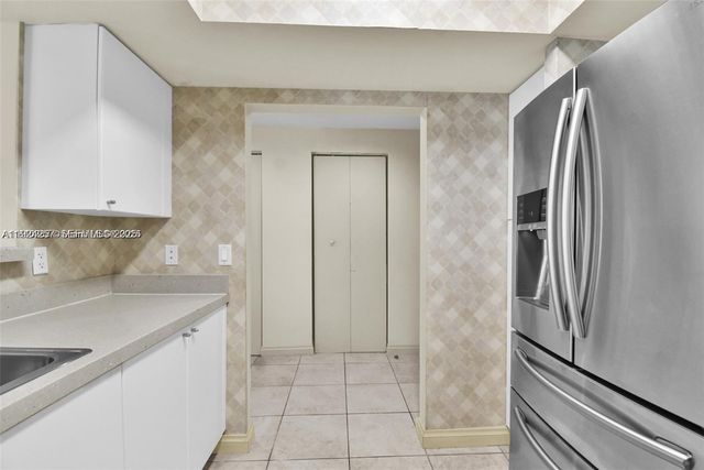 17375 Collins Ave 2706, Sunny Isles Beach, FL 33160