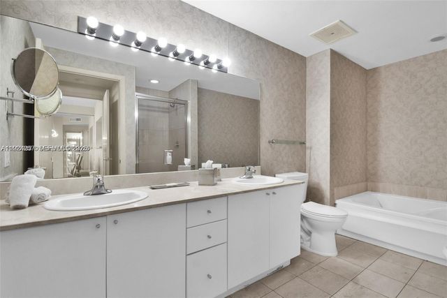 17375 Collins Ave 2706, Sunny Isles Beach, FL 33160