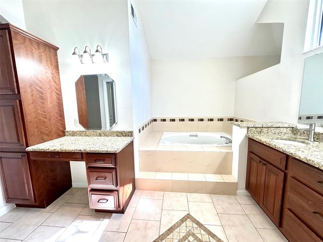 1533 CUMBERLAND COURT W, Palm Harbor, FL 34683