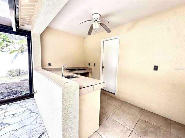 1533 CUMBERLAND COURT W, Palm Harbor, FL 34683