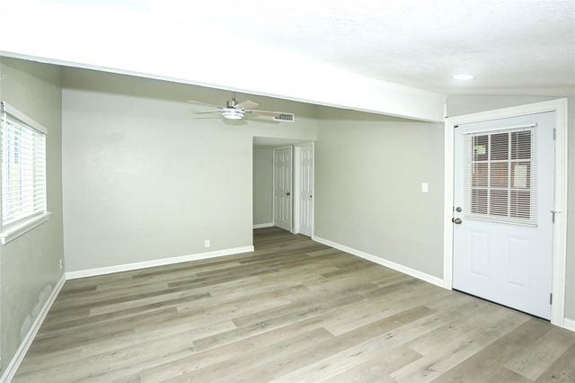 7206 La Granada Drive, Houston, TX 77083