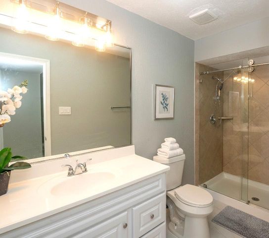 7206 La Granada Drive, Houston, TX 77083