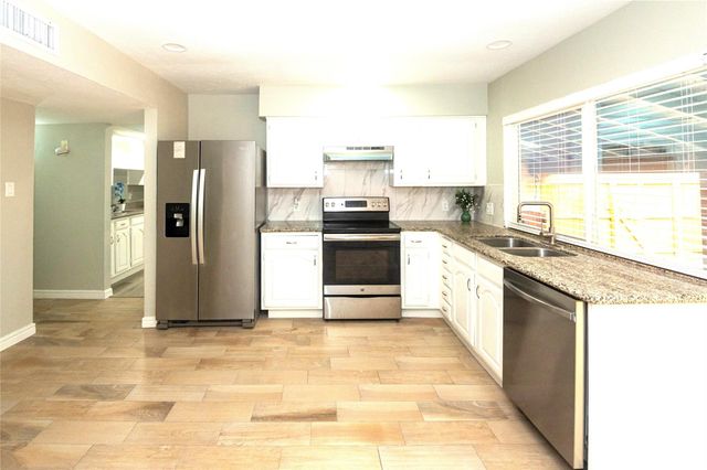 7206 La Granada Drive, Houston, TX 77083