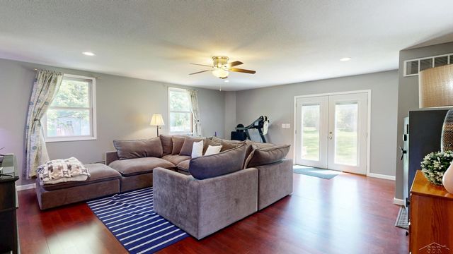 22359 Gratiot Road, Merrill, MI 48637