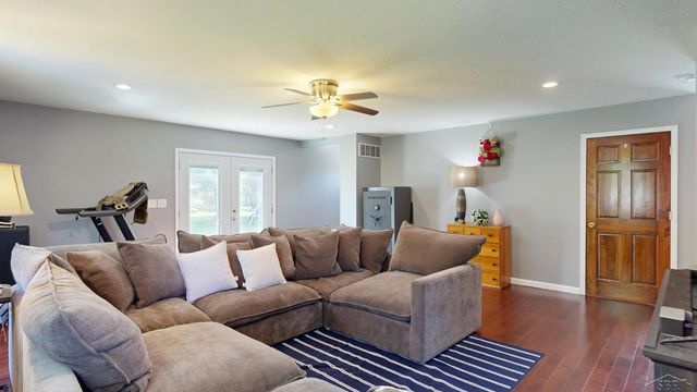 22359 Gratiot Road, Merrill, MI 48637