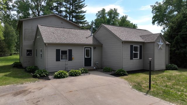 22359 Gratiot Road, Merrill, MI 48637