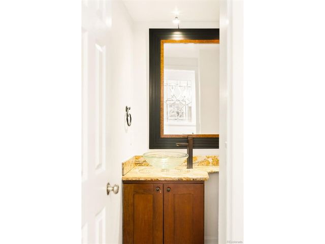 999 N Emerson St 11, Denver, CO 80218