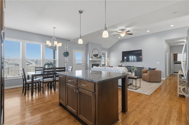 647 SW Crestview Drive, Grain Valley, MO 64029