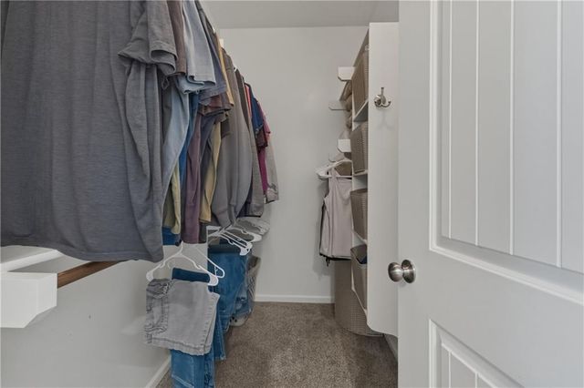 647 SW Crestview Drive, Grain Valley, MO 64029