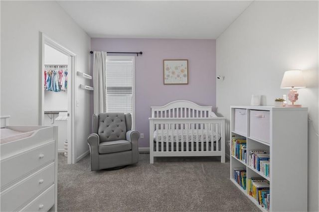 647 SW Crestview Drive, Grain Valley, MO 64029