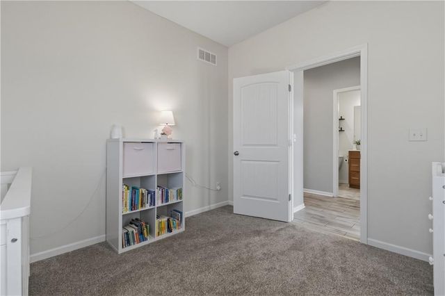 647 SW Crestview Drive, Grain Valley, MO 64029