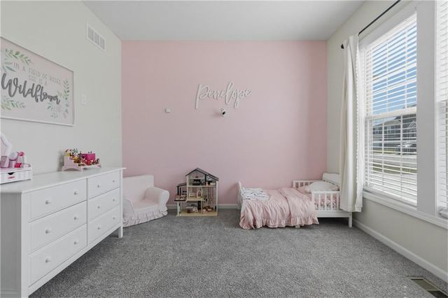 647 SW Crestview Drive, Grain Valley, MO 64029