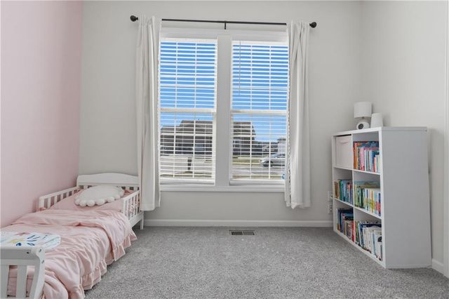 647 SW Crestview Drive, Grain Valley, MO 64029