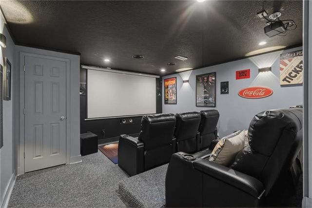 647 SW Crestview Drive, Grain Valley, MO 64029