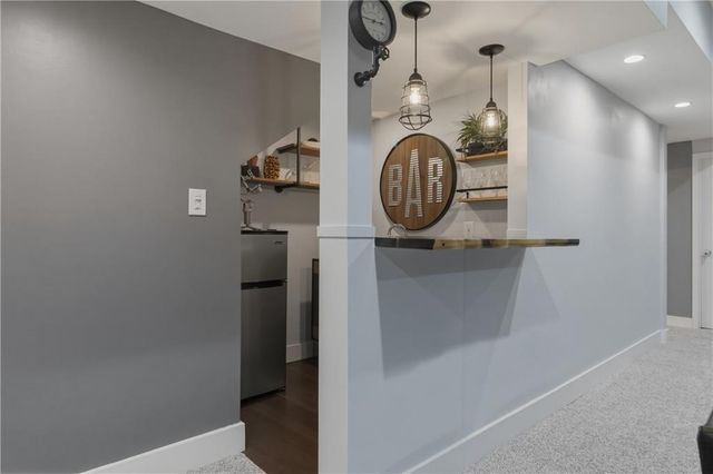 647 SW Crestview Drive, Grain Valley, MO 64029