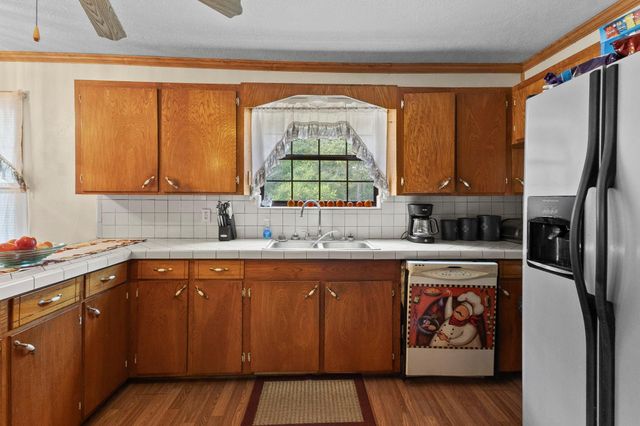 8203 Highway 190 W, Woodville, TX 75979