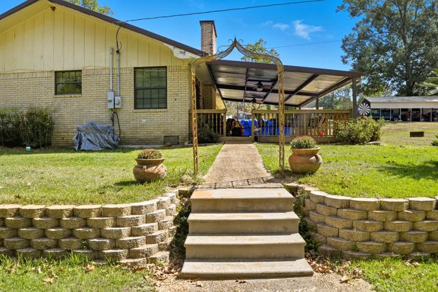 8203 Highway 190 W, Woodville, TX 75979