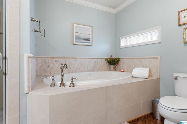 1800 LAUREL ROAD, Vestavia Hills, AL 35216