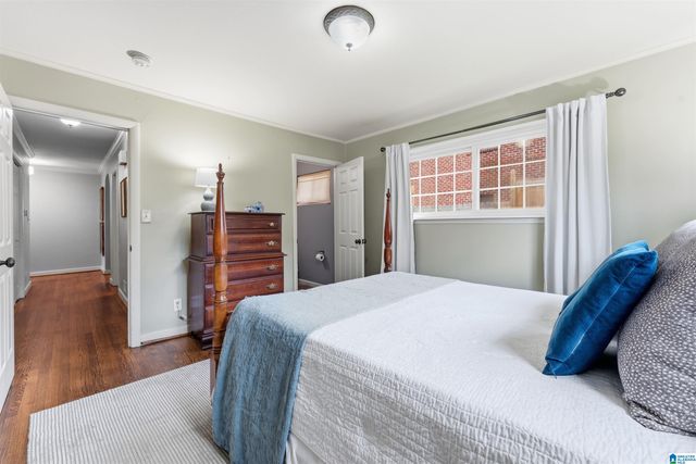 1800 LAUREL ROAD, Vestavia Hills, AL 35216