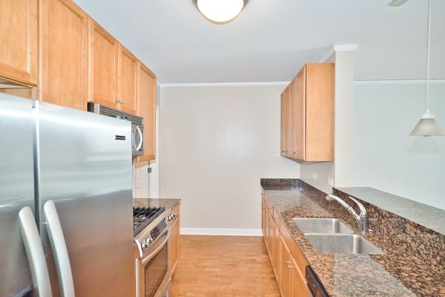 450 E Waterside Drive 403, Chicago, IL 60601