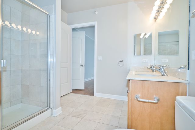 450 E Waterside Drive 403, Chicago, IL 60601