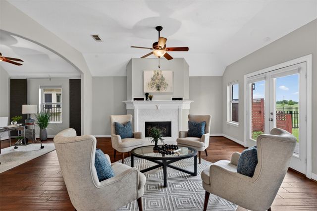 16315 Cliff Haven Drive, Houston, TX 77095