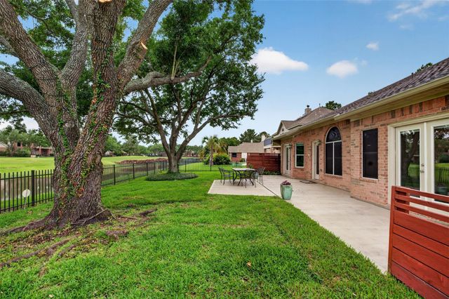 16315 Cliff Haven Drive, Houston, TX 77095