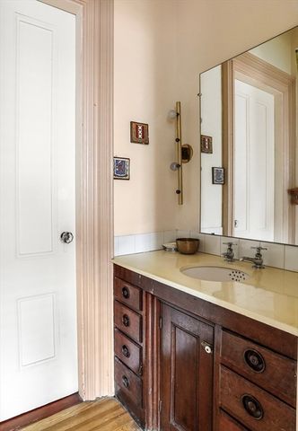 108 Pembroke St, Boston, MA 02118