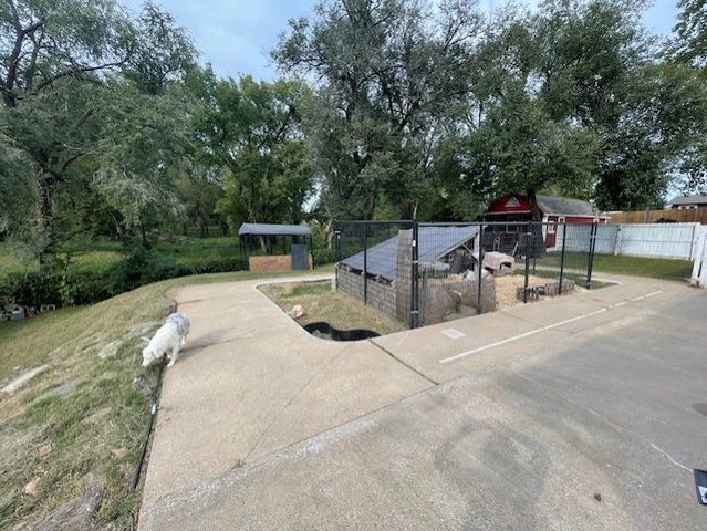 1308 W Stultz Road, Springdale, AR 72764