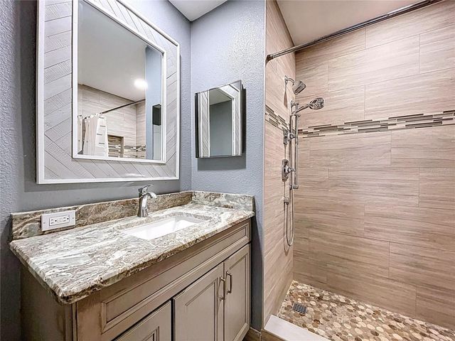 810 ISLAND WALK DRIVE 810, Tampa, FL 33602