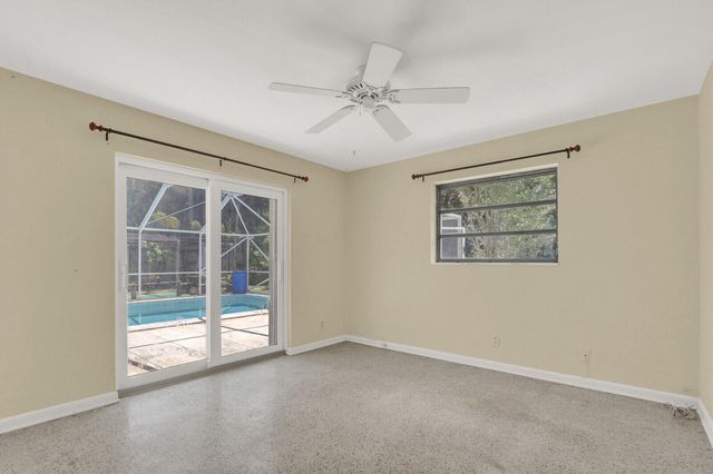 6466 Via Townsend, West Palm Beach, FL 33415