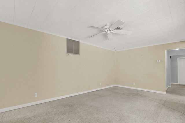 6466 Via Townsend, West Palm Beach, FL 33415