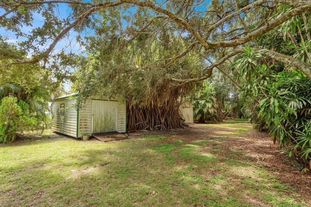 6466 Via Townsend, West Palm Beach, FL 33415