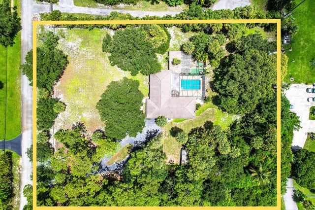 6466 Via Townsend, West Palm Beach, FL 33415