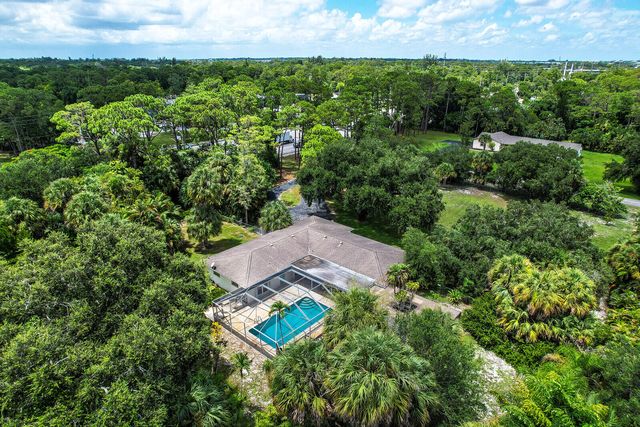 6466 Via Townsend, West Palm Beach, FL 33415