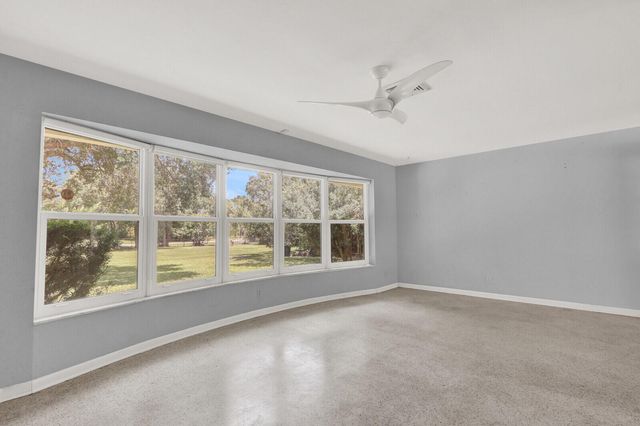 6466 Via Townsend, West Palm Beach, FL 33415