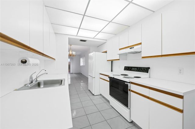 12701 SW 13th St 314F, Pembroke Pines, FL 33027