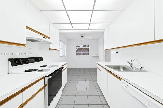 12701 SW 13th St 314F, Pembroke Pines, FL 33027