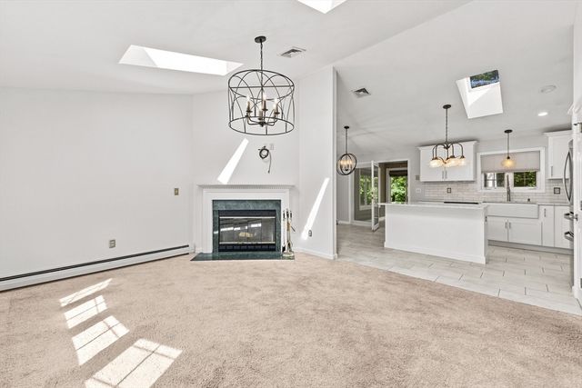 25 Butterfly Trail, Dartmouth, MA 02747