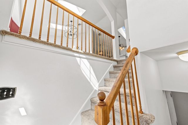 25 Butterfly Trail, Dartmouth, MA 02747