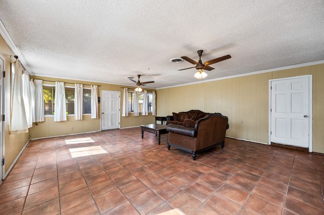 2559 Duringer Road, Fort Worth, TX 76133