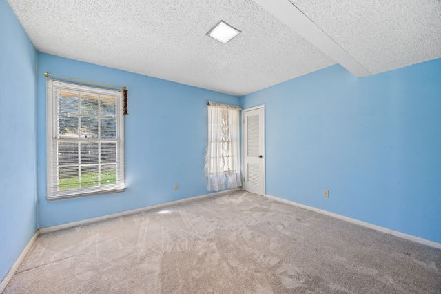 2559 Duringer Road, Fort Worth, TX 76133