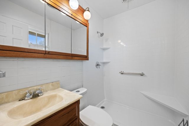 2559 Duringer Road, Fort Worth, TX 76133