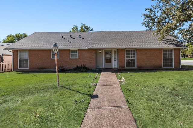 2559 Duringer Road, Fort Worth, TX 76133