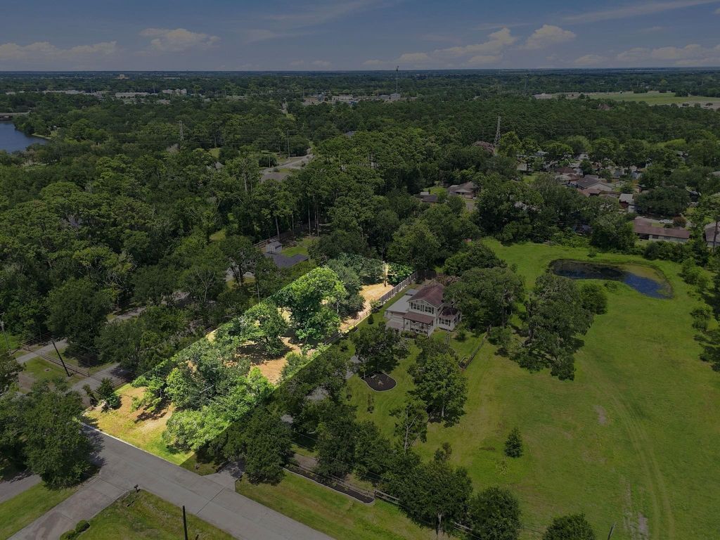 Lot 5 Palm Drive, Dickinson, TX 77539